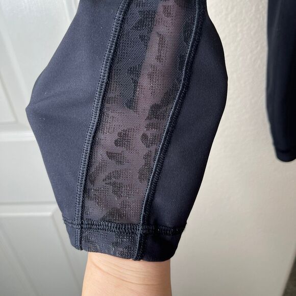 Lululemon Black High Waist Floral Velvet Mesh Detail Leggings Size 4 #391 - Picture 8 of 14